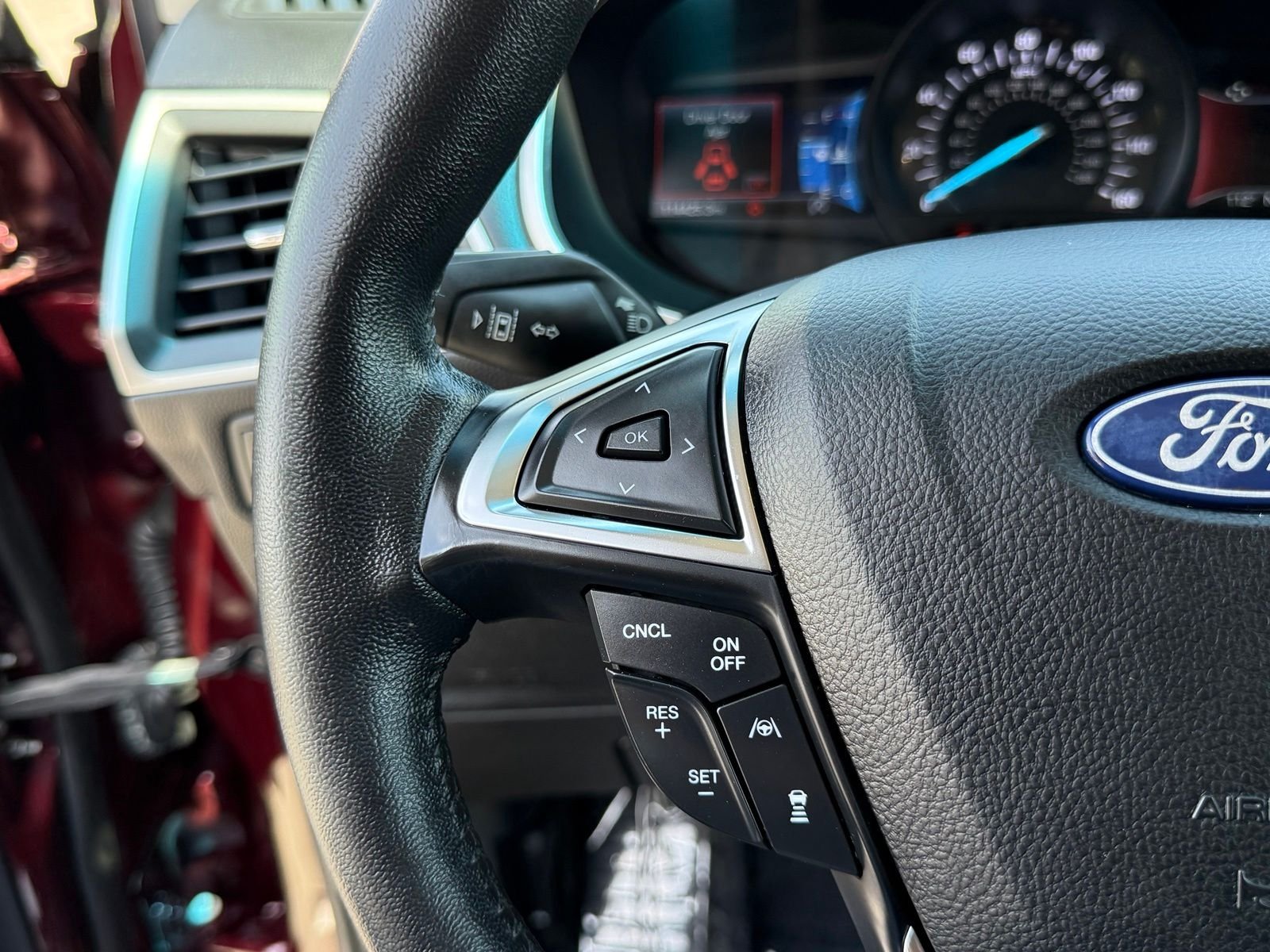 Used 2020 Red Ford SEL image 26
