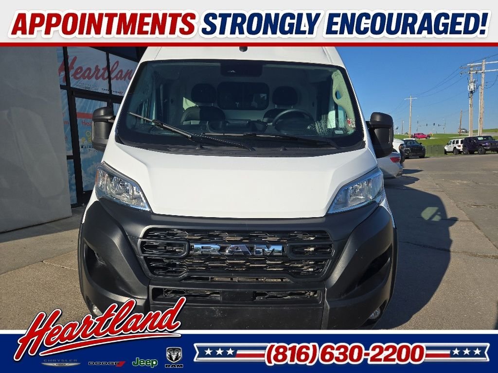 Used 2025 White Ram High Roof image 14
