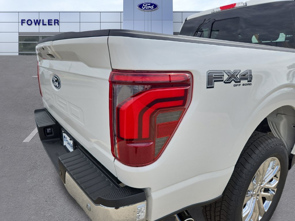 New 2026 White Ford Lariat image 34
