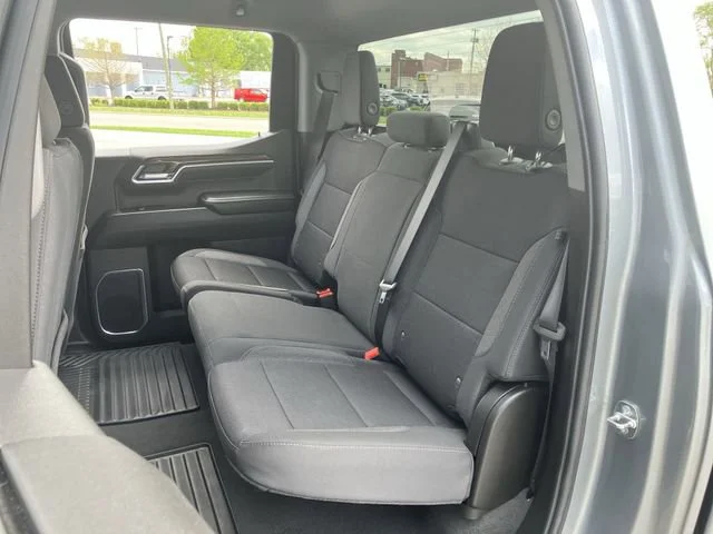 2024 Chevrolet Silverado 1500 LT - Photo 23