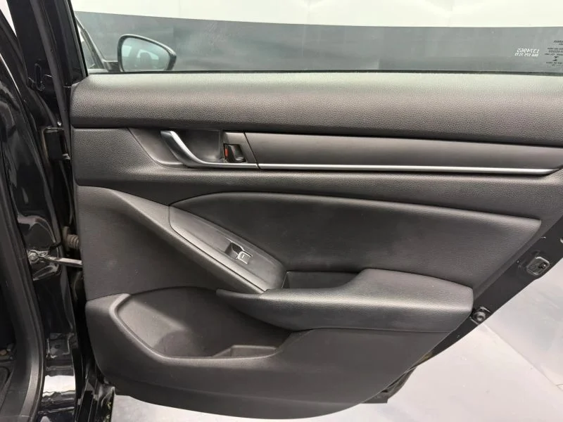 Used 2018 Black Honda Sport Sedan 4D image 21