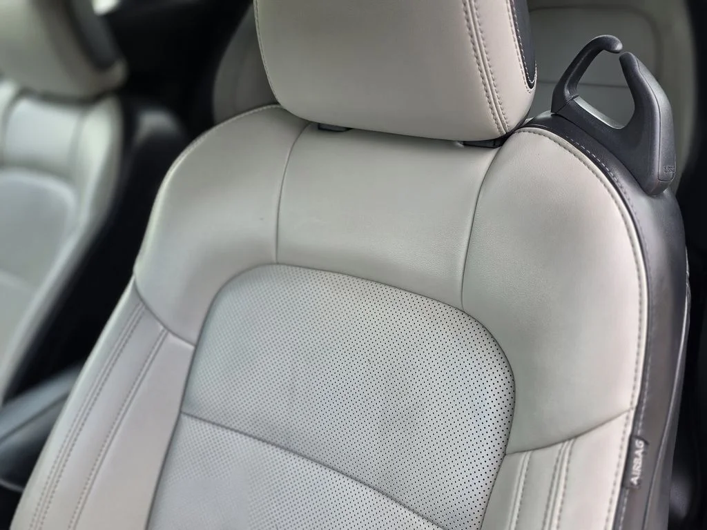 Used 2024 Gray Ford EcoBoost Premium image 22