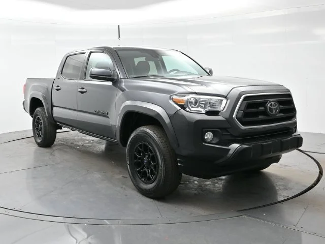 Used 2022 Magnetic Gray Met Toyota SR5 image 1