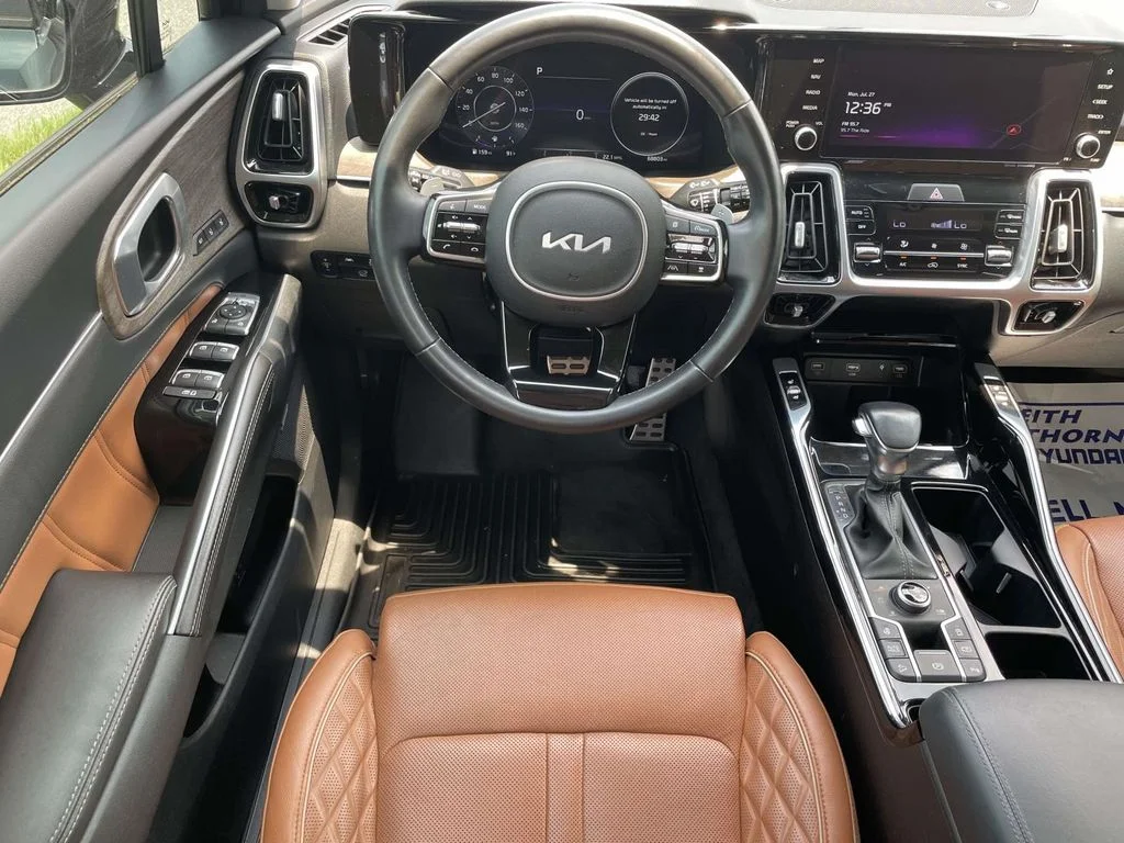 Used 2022 Green Kia X-Line SX Prestige image 13
