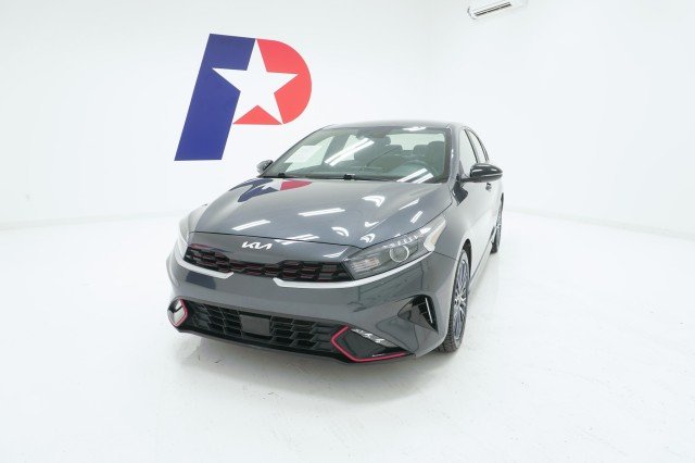 2023 Kia Forte GT-Line AT's photo