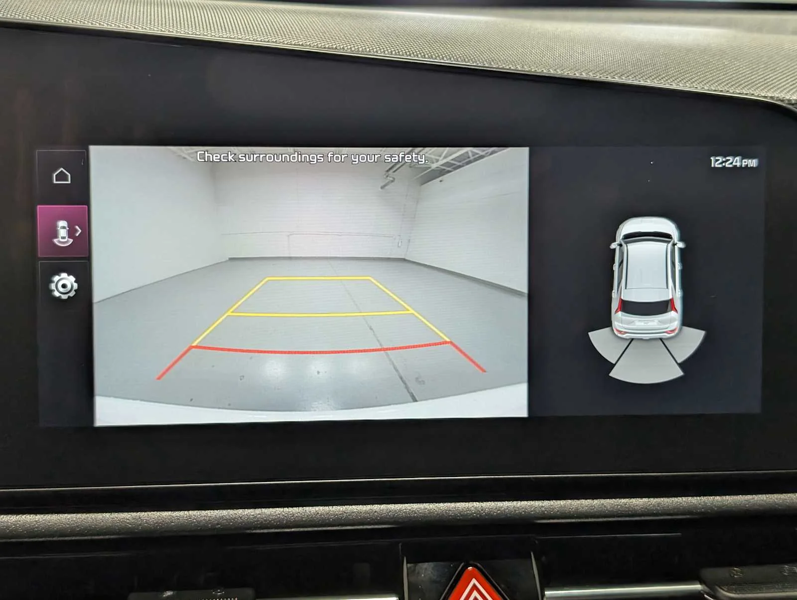 Used 2024 Snow White Pearl Kia EX image 25