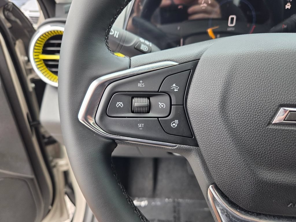 Used 2026 White Sands Chevrolet ACTIV image 29
