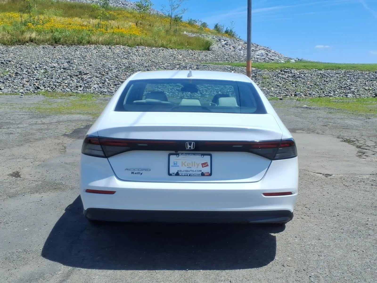 2023 Honda Accord EX - Photo 7
