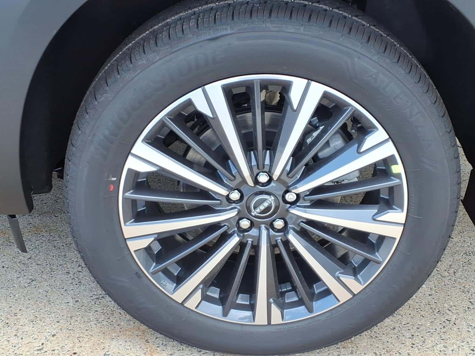 New 2026 Scarlet Ember Tintcoat Nissan Platinum image 5
