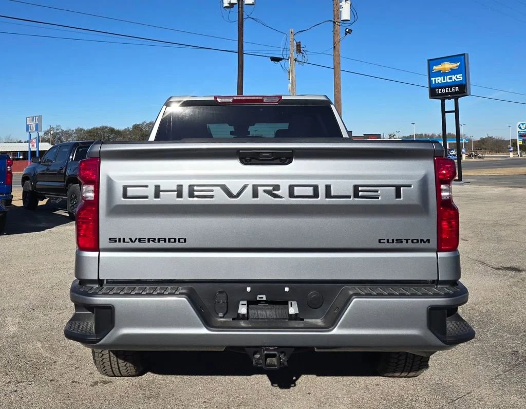 2026 Chevrolet Silverado 1500 Custom - Photo 7