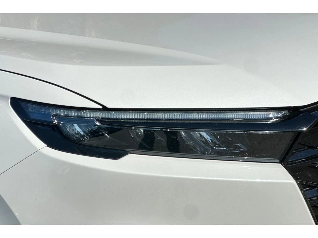 New 2026 Platinum White Pearl Honda Sport Touring image 34