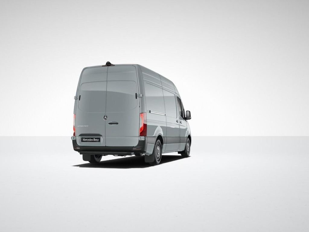 New 2025  Mercedes-Benz Cargo 144 WB image 23