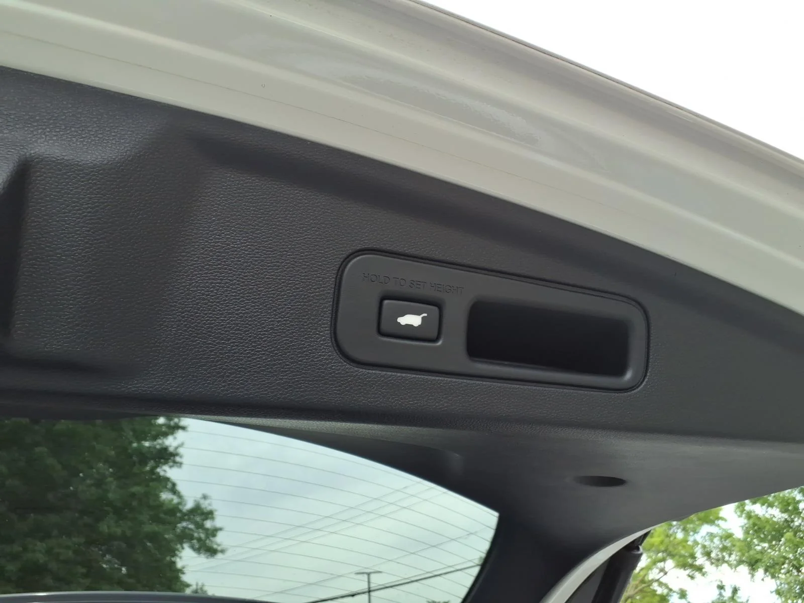 Used 2023 Platinum White Pearl Acura SH-AWD TECH image 11