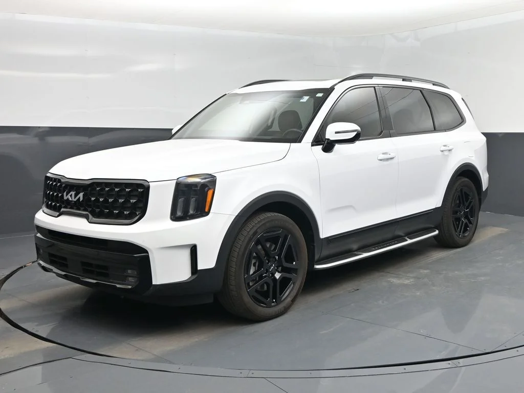 Certified Used 2024 White Kia SX-Prestige X-Line image 9