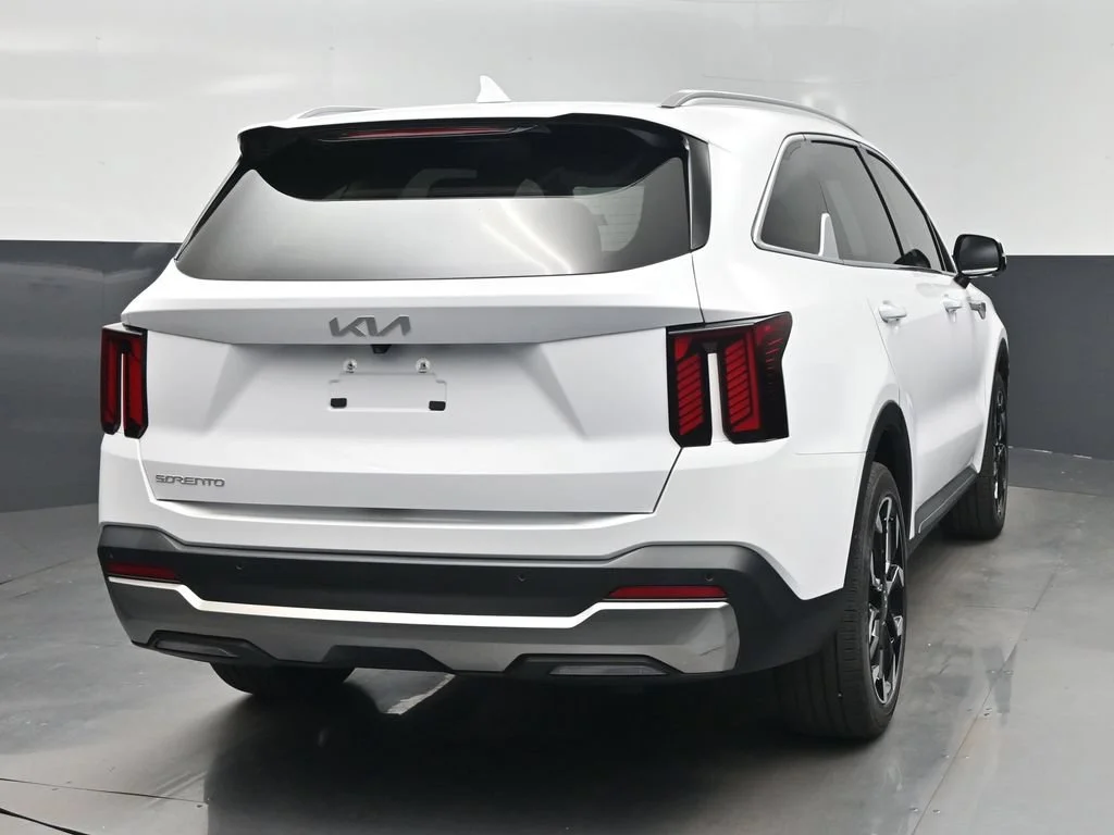 Certified Used 2025 White Kia SX image 11