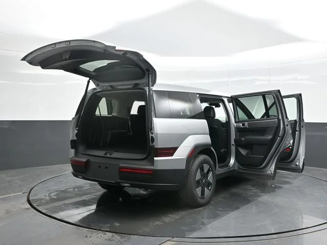 New 2026 Silver Hyundai SE image 29