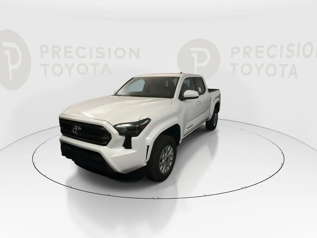 New 2026 Ice Cap Toyota SR5 image 7