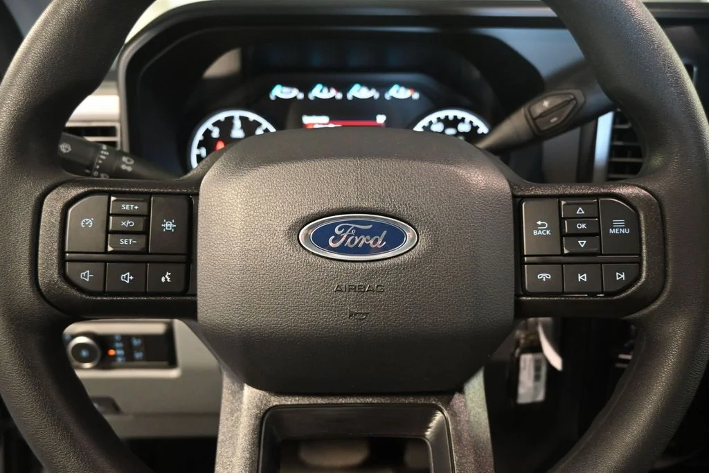 New 2026 Oxford White Ford XL image 11