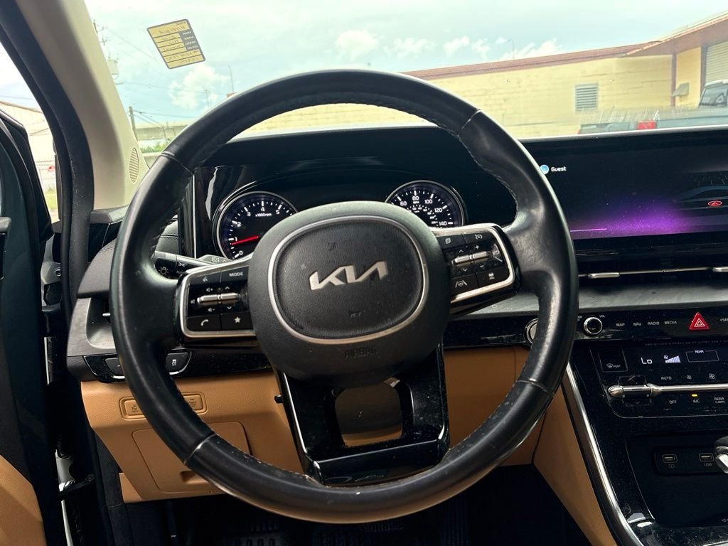 2022 Kia Carnival EX - Photo 18