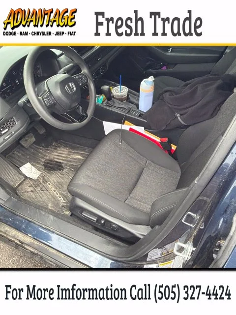 Used 2025  Honda SE image 8