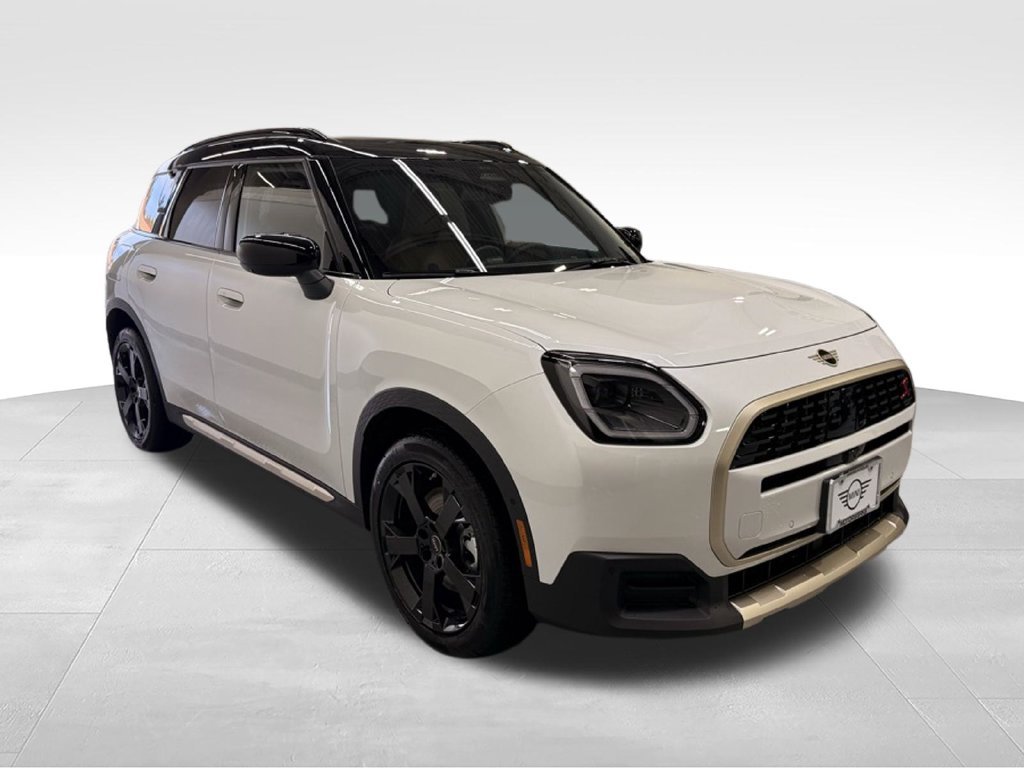 Certified Used 2026 Nanuq White Metallic MINI  image 7
