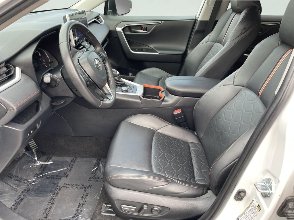 Used 2023 White Toyota Adventure image 10