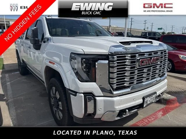 2024 GMC Sierra 4WD Crew Cab Standard Box Denali's photo