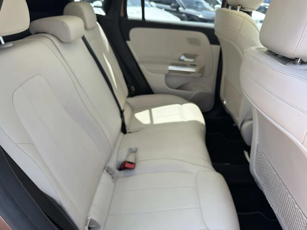Used 2021 Red Mercedes-Benz GLA 250 image 9