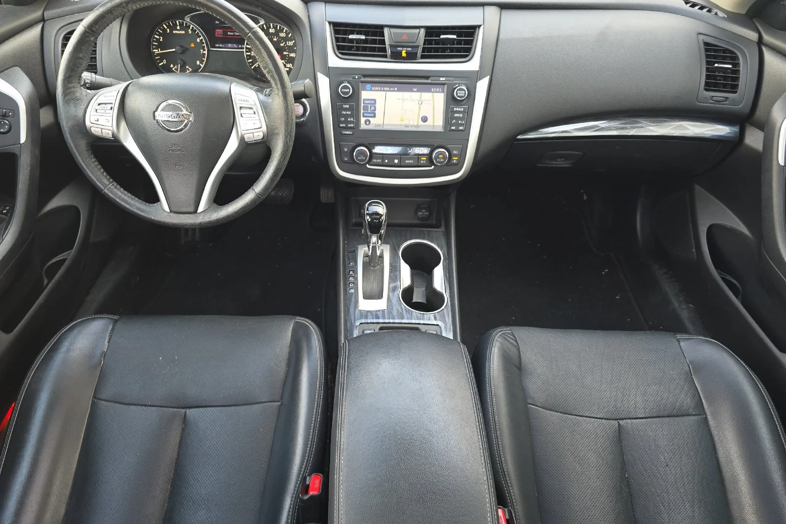 Used 2016 Brilliant Silver Nissan 2.5 SL image 11