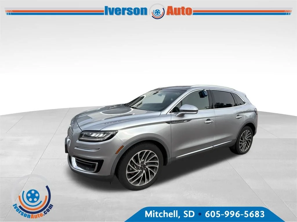 Used 2020 Silver Lincoln Reserve image 3