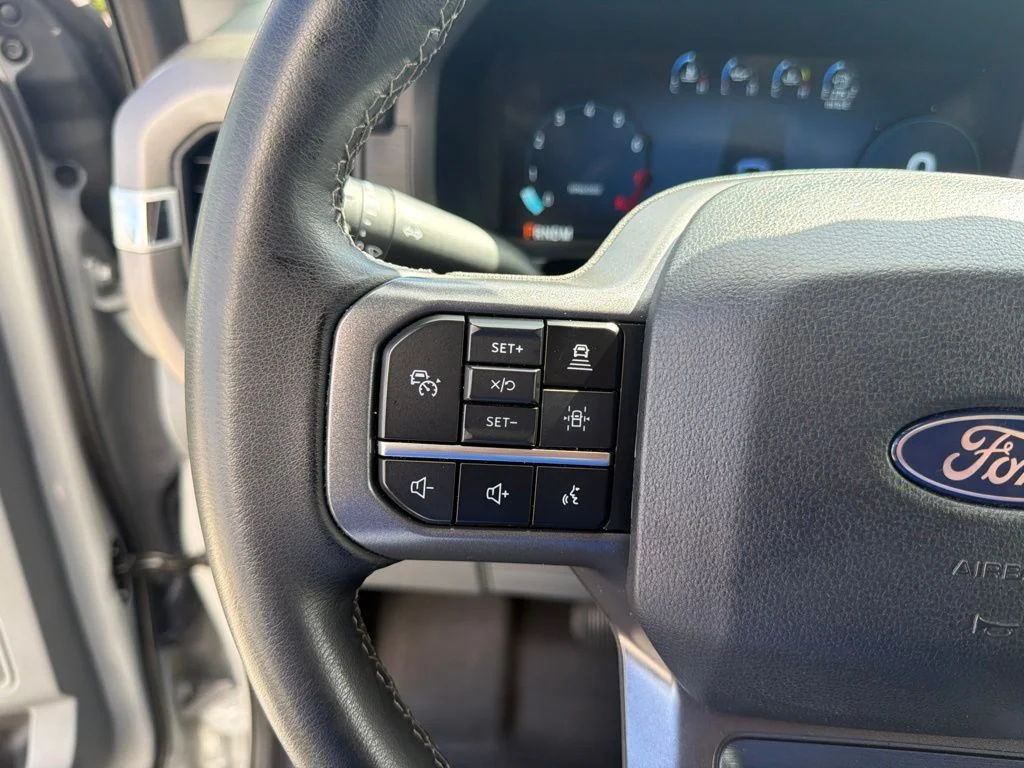 Certified Used 2024 Avalanche Gray Ford XLT image 19