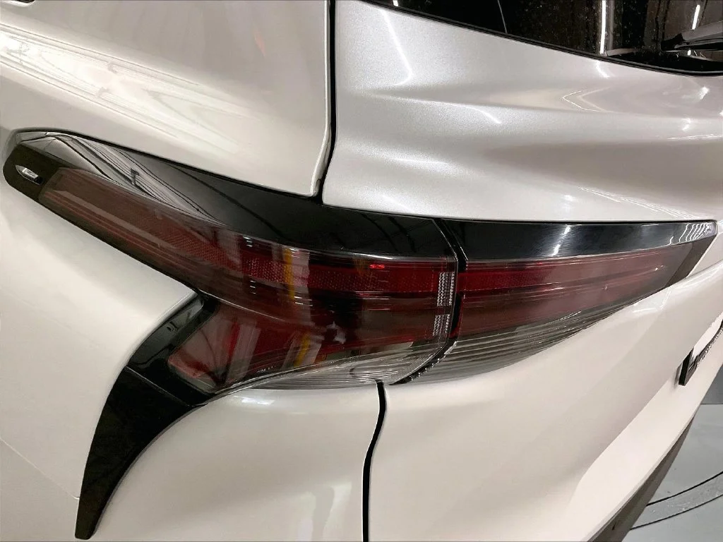 Used 2024 Beige Toyota XLE image 35