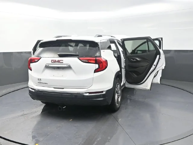 Used 2019 White GMC SLT image 44