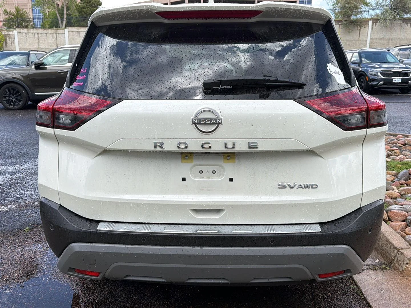 Used 2023 Pearl White Tricoat Nissan SV image 11