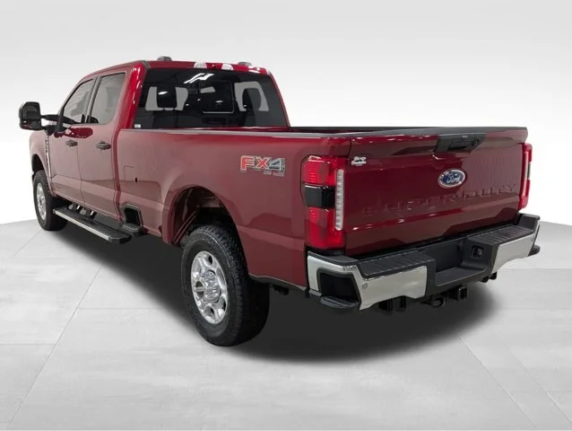 New 2026 Ruby Red Metallic Tinted Clearcoat Ford F-350® XLT image 20