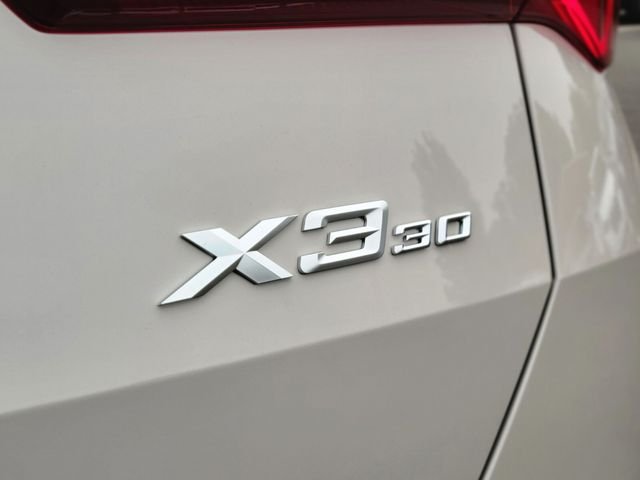 New 2026 Beige BMW 30 xDrive image 11