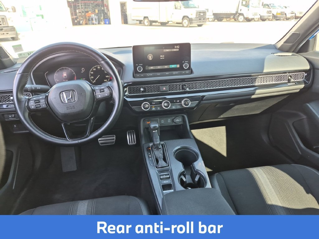 Used 2025  Honda Sport image 27