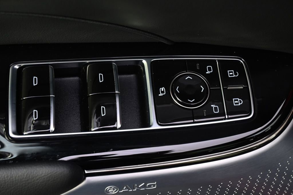 2025 Cadillac LYRIQ Sport 3 - Photo 23