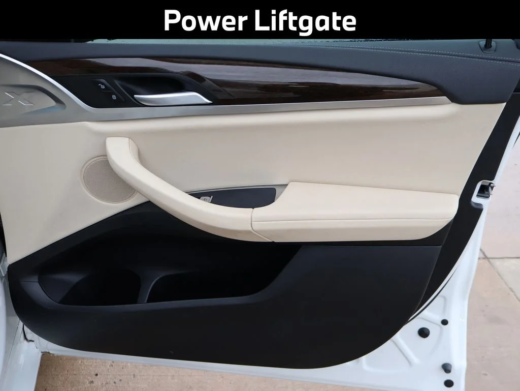 Used 2021 Alpine White BMW M40i image 14