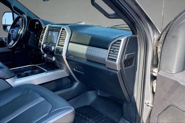 Used 2021 Carbonized Gray Metallic Ford Platinum image 13