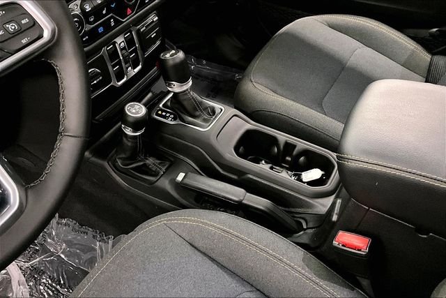 2025 Jeep Wrangler 4xe Sahara 4XE - Photo 18