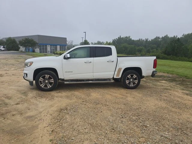 Used 2016 White Chevrolet LT image 4