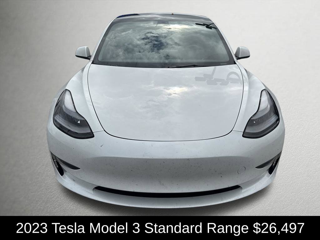 Used 2023  Tesla Base image 8