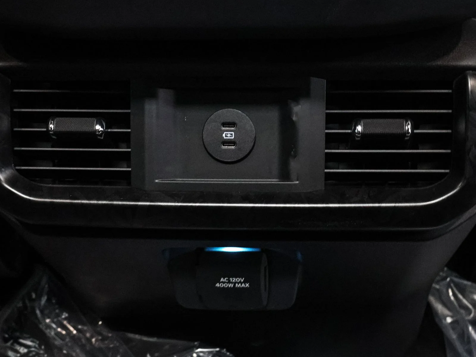 2025 Ford F-150 XLT - Photo 26