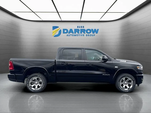 New 2026 Diamond Black Crystal Pearl-Coat Exterior Paint RAM Big Horn/Lone Star image 6