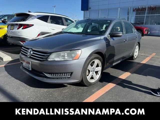 2014 Volkswagen Passat 1.8T Wolfsburg Edition Auto PZEV's photo