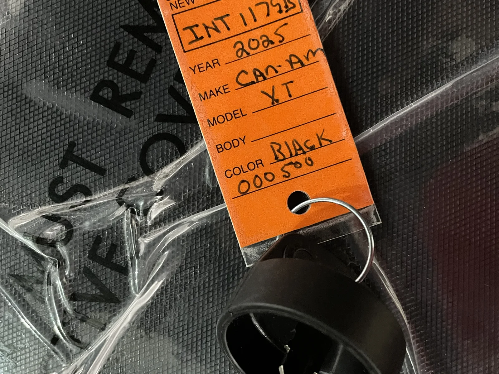 Used 2025 black Can-Am  image 23