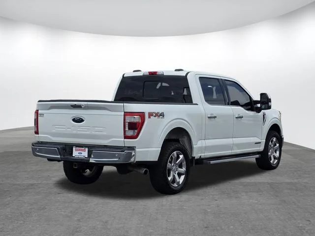 Certified Used 2022 Star White Ford Lariat image 4