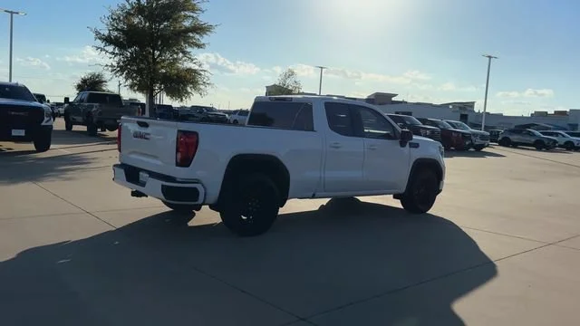 Used 2023 SUMMIT WHITE GMC Elevation image 8