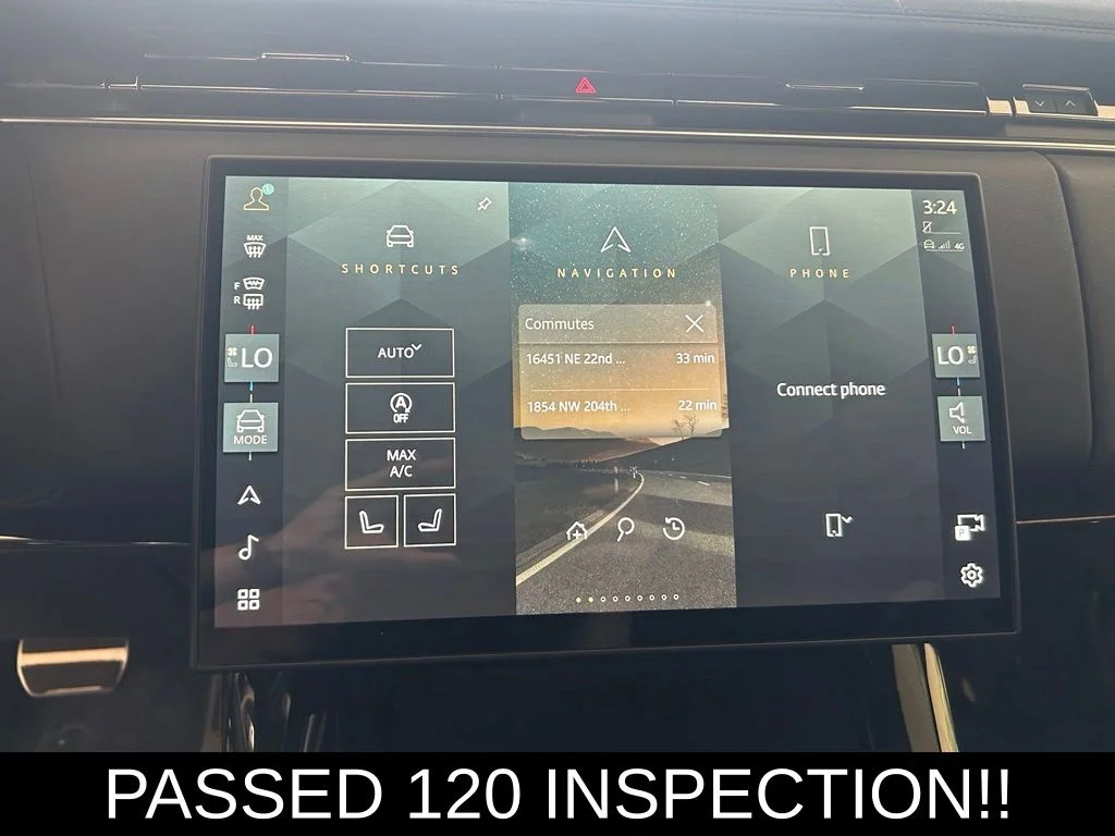Used 2024 Black Land Rover Dynamic SE image 8